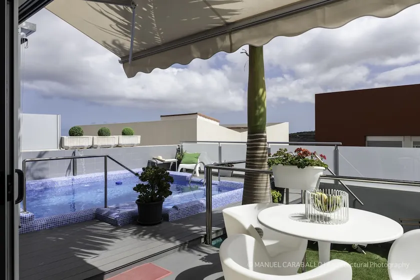 Palmeras Home - Image 1