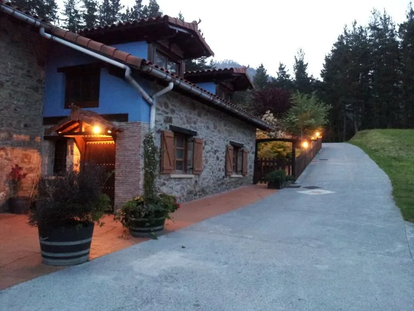 Casa Rural Urresillo Landetxea - Image 1