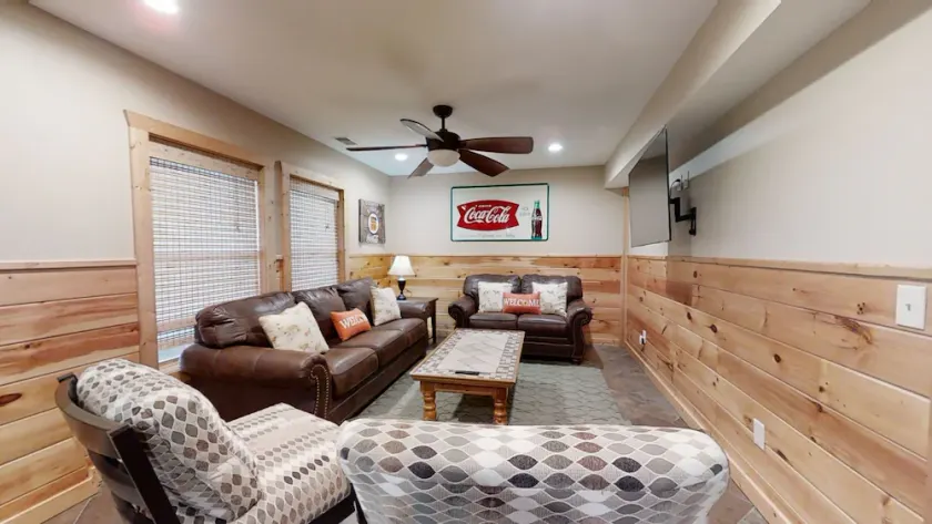 Bearmont Lodge by RedAwning - Image 1