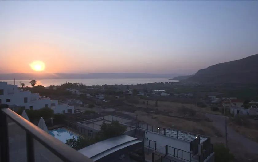 Arabela Hotel - Image 1