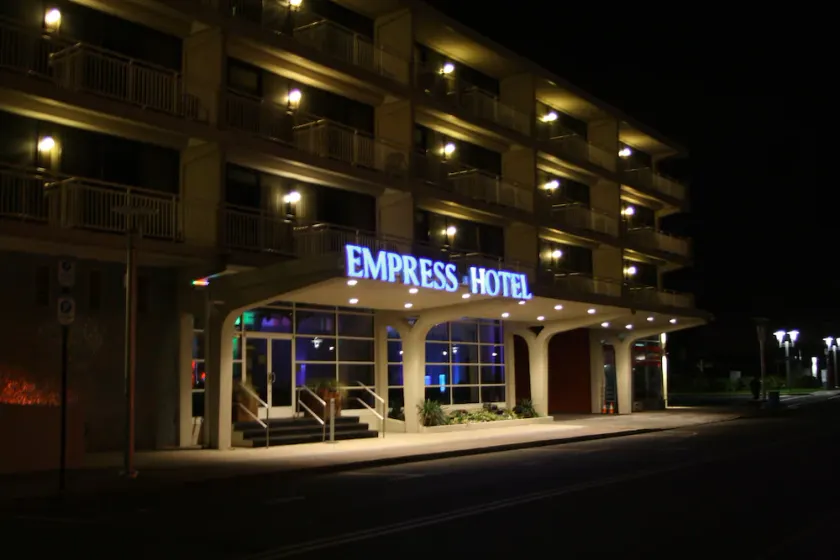 The Empress Hotel & Adult Nightclub - Image 1