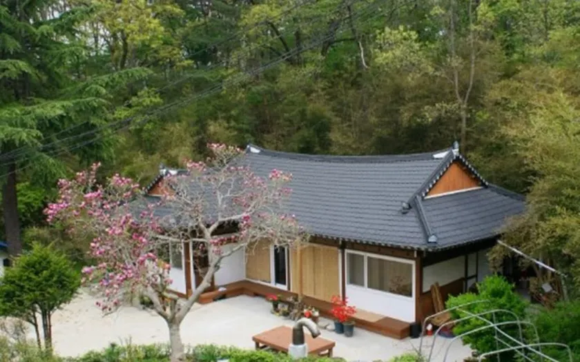Jeonju Rangrangga Hanok Stay - Image 1