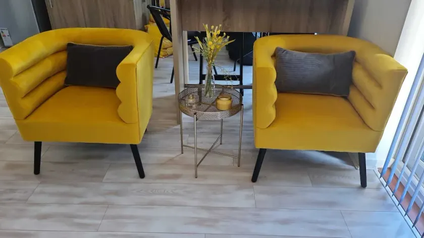 Luxurious 2 Bedroom Flat Ashford - Image 1