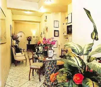 Hotel Mearini - Image 1