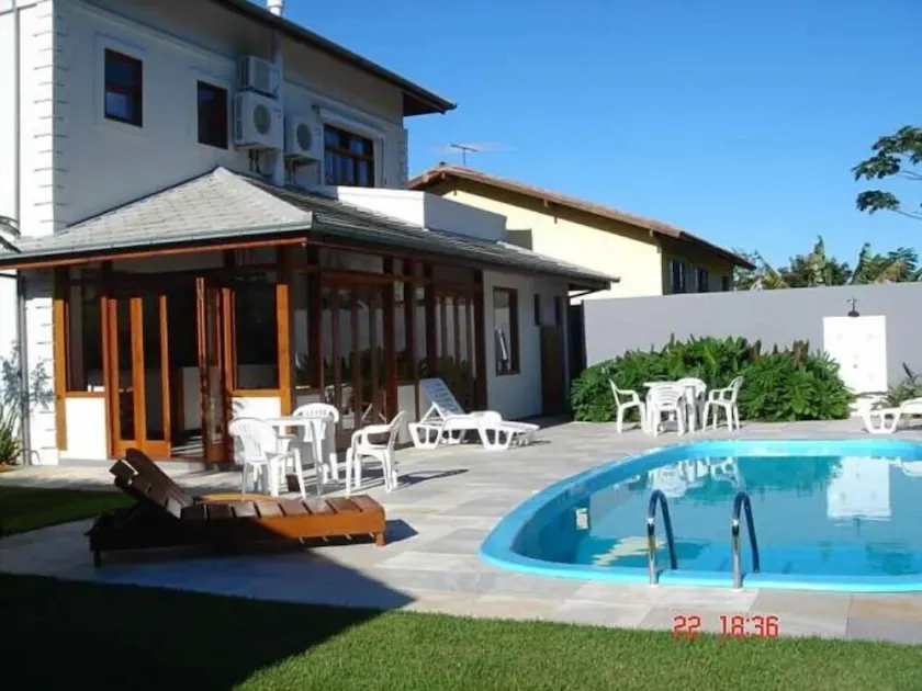 Pousada Pau de Canela - Image 1