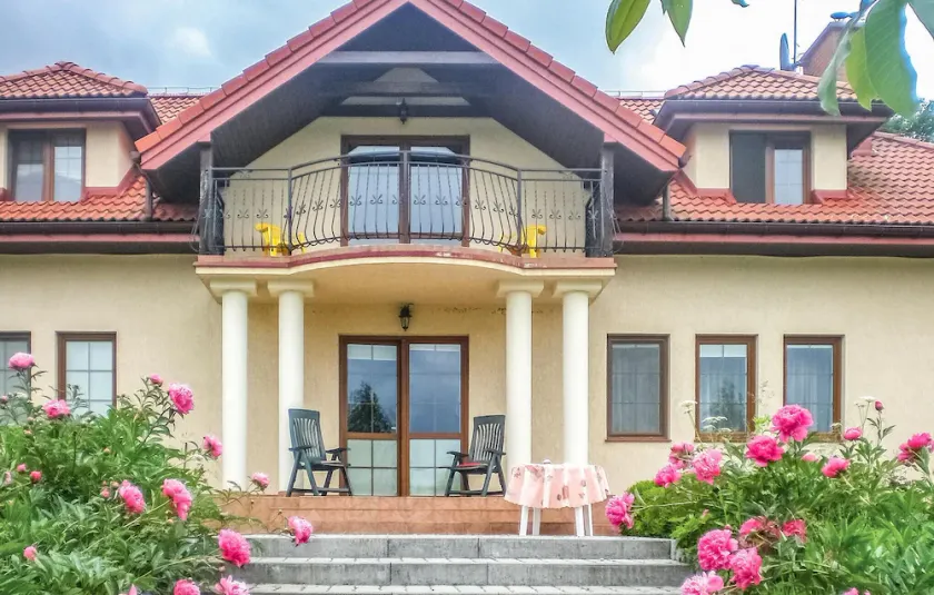 Nice Home in Bajtkowo With 6 Bedrooms - Image 1