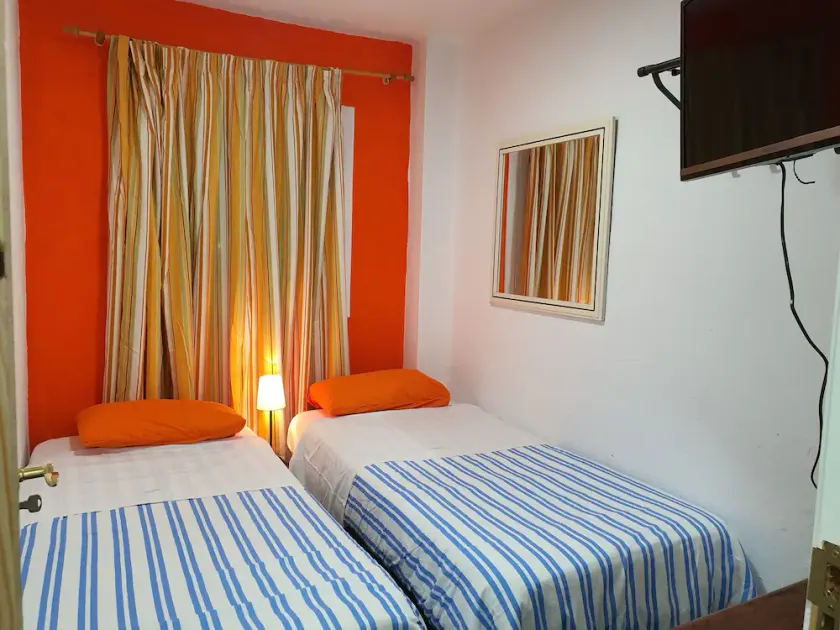Low Cost Room Plaza de Hierro IV - Image 1