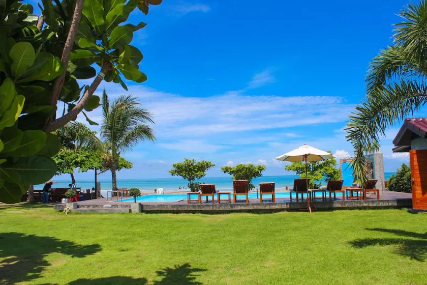 Fah Talay Resort - Image 1