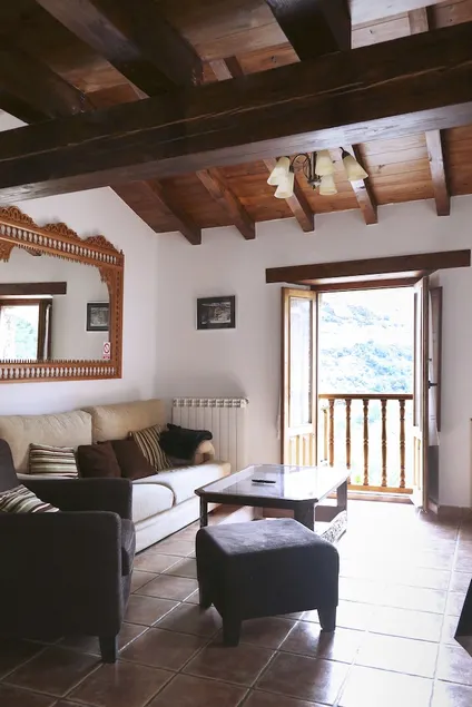 Apartamentos Turisticos La Puebla - Image 1