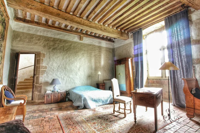Chateau De Bourgon - Image 1