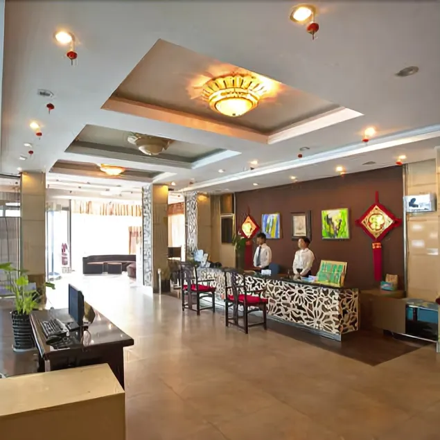 Lushang Dongyuan Hotel - Image 1