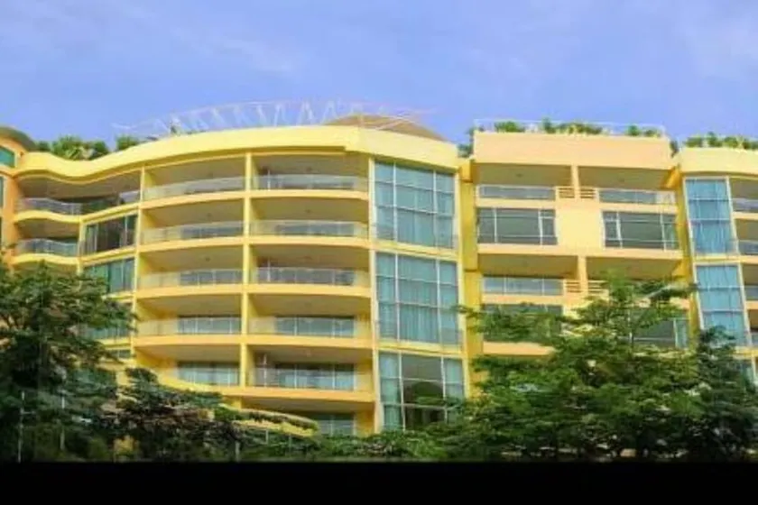 Seven Place Executive Residences - Image 1