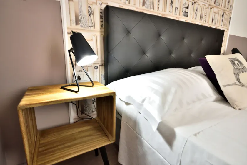 Romantica Rooms - Image 1