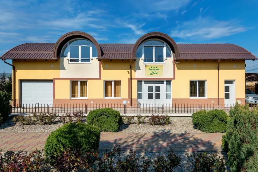 Pensiunea Zbor 1 - Image 1