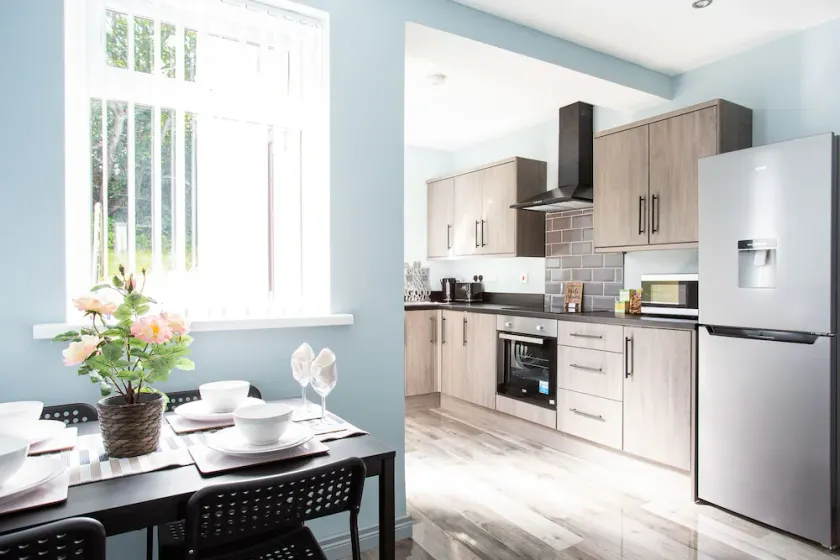 Fully refurbished North Belfast Home 3 - Image 1