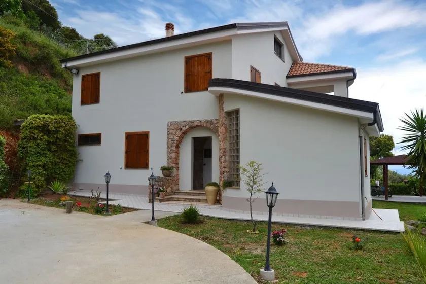 Bed & Breakfast Finestra sul Golfo - Image 1
