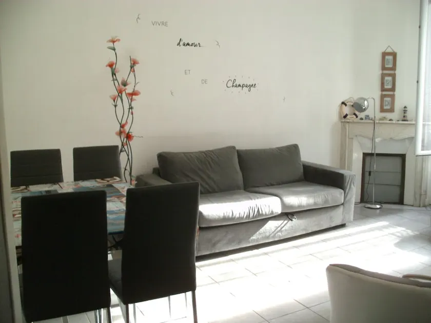 Port Lympia Appartement - Image 1