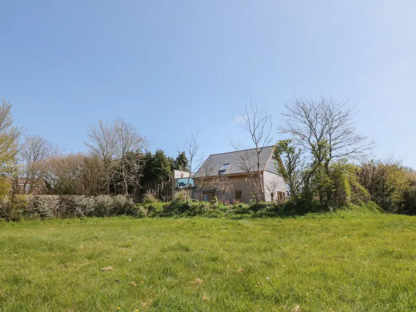 Northlands Country Cottage With Hot Tub - Image 1