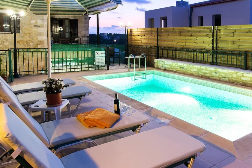 3 bedrooms villa with private pool furnished terrace and wifi at Rethymno 2 km away from the beach - Image 1