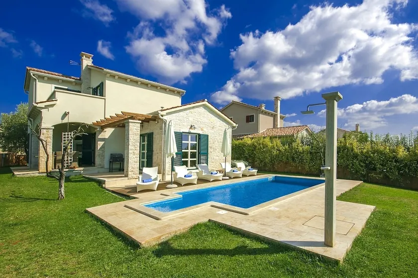 Villa Laši?i - Image 1