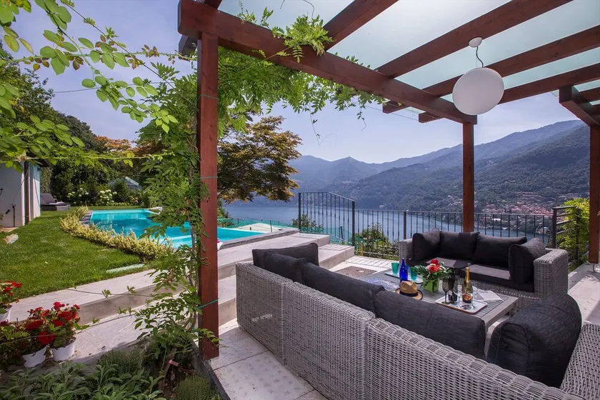 Villa Acero - Image 1