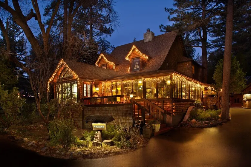 Strawberry Creek Inn Bed & Breakfast - Image 1