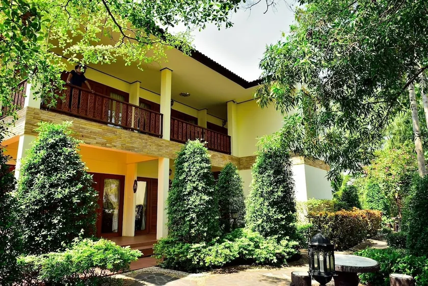 Nongkhai Resort - Image 1