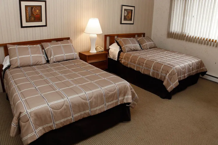 Pollace's Family Vacation Resort - Image 1