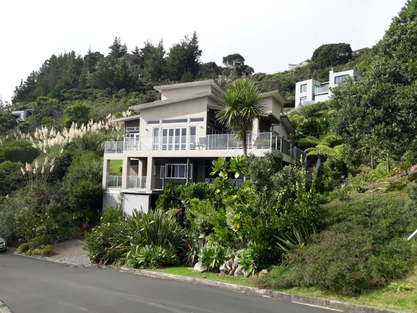 Fantail B&B - Image 1