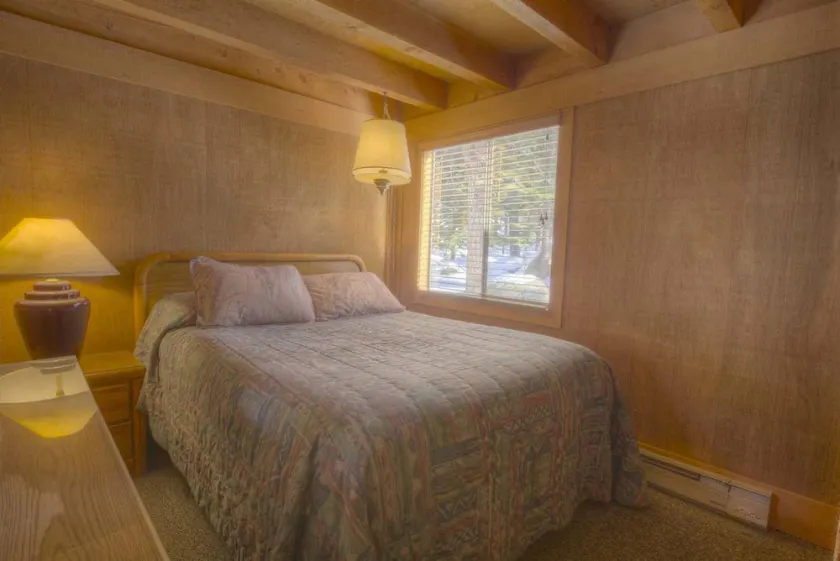Woodys Clubhouse by Lake Tahoe Accommodations - Image 1
