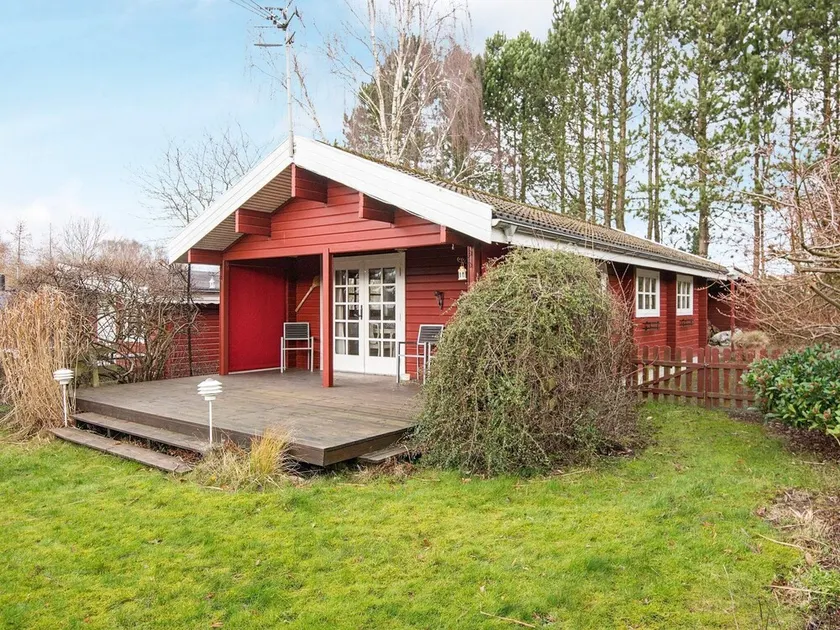 6 Person Holiday Home in Grenaa - Image 1