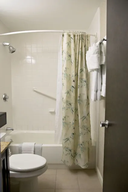 Best Western at Historic Concord - Image 1
