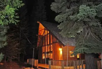 Chambers Retreat - Image 1
