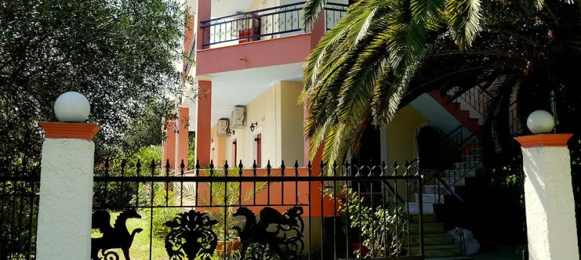 Villa Helena - Image 1
