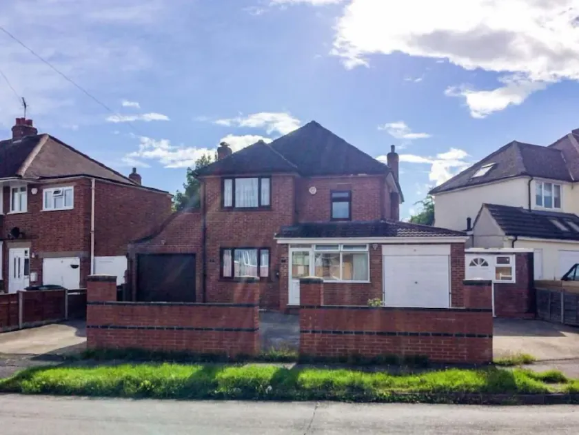 Poplar Grove Serviced Accommodation - Image 1