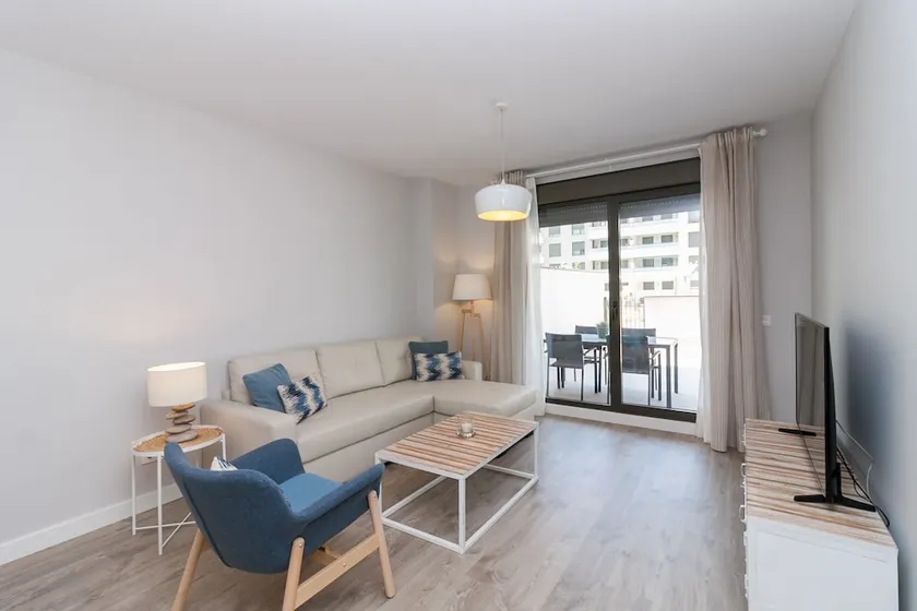 Los Alamos Beach Apartment - Image 1