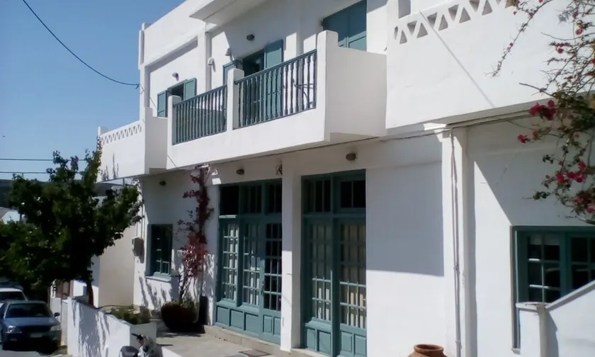 Hotel Elena Skyros - Image 1