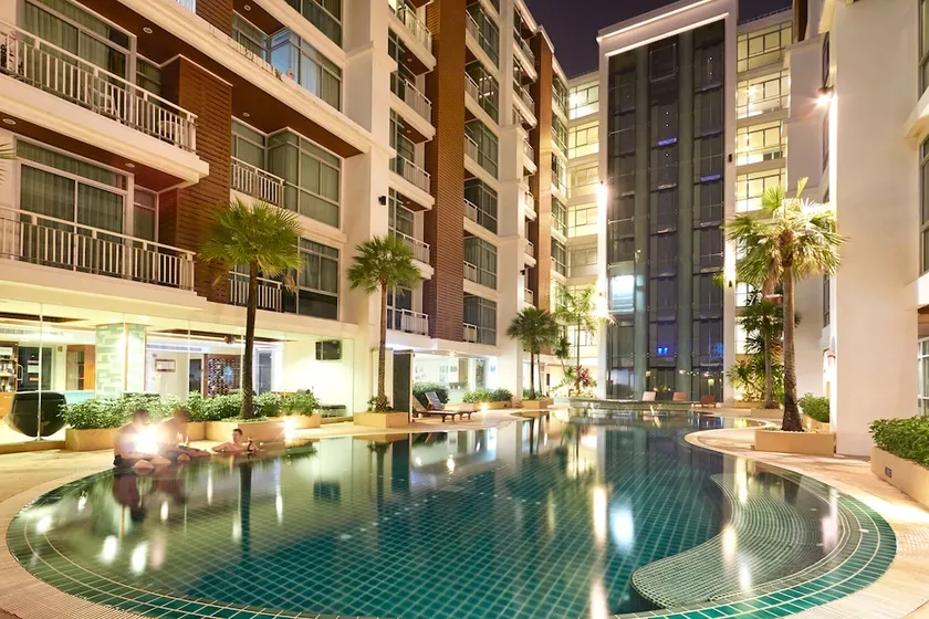 Art Patong Residence - Image 1