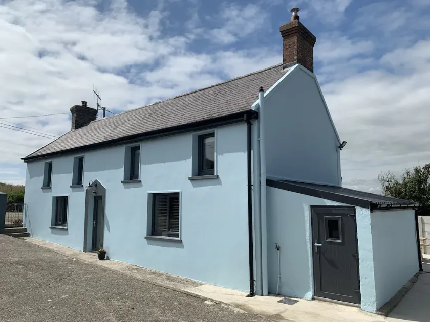 Traditional Farm House in the Old Head of Kinsale - Image 1