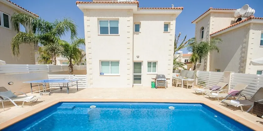 Oceanview Luxury Villa 059 - Image 1