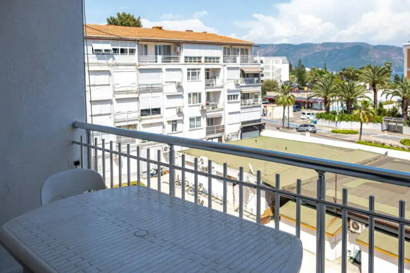 Peaceful Flat Close to Beach in Marmaris - Image 1