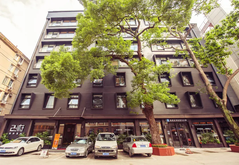 Fuzhou 24 Fu Hotel - Image 1