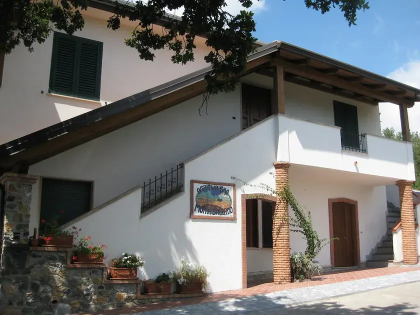 Agriturismo Montesalerno - Image 1