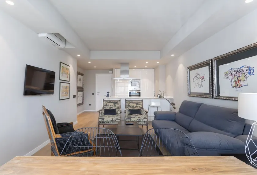 PYR Select Salamanca Luxury - Image 1