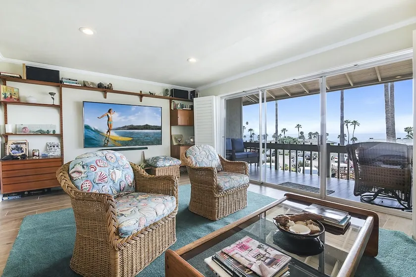 Blue Lagoon Condo - 2 Br condo by RedAwning - Image 1