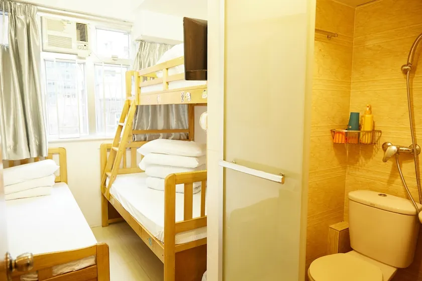 Gold Keep Hostel - Image 1