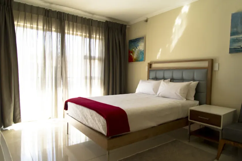 Emthonjeni Bed & Breakfast - Image 1