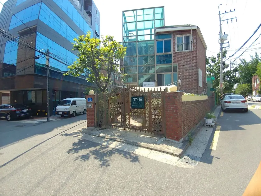 TnE House - Image 1