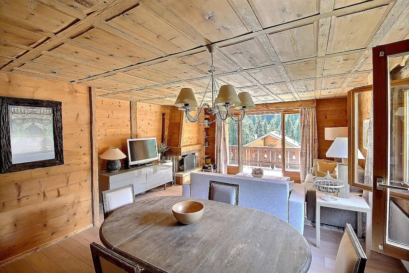 Moulinsrooms Renovated in 2014 - Image 1