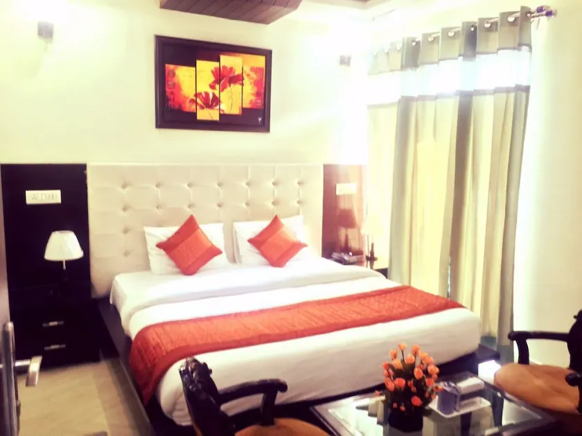 Asian Suites Elite Sector 31 - Image 1
